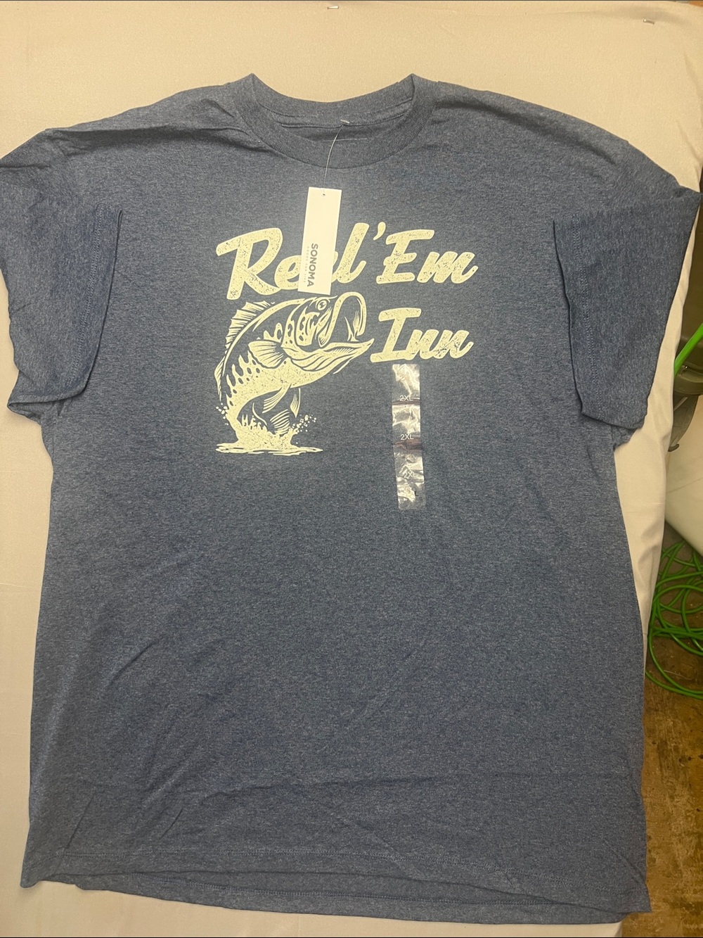 Kohl's Heather Blue 'Reel 'Em Inn' Fishing Graphic Short Sleeve Tee